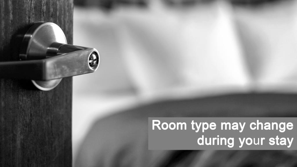 Navona Suites Rome Room photo