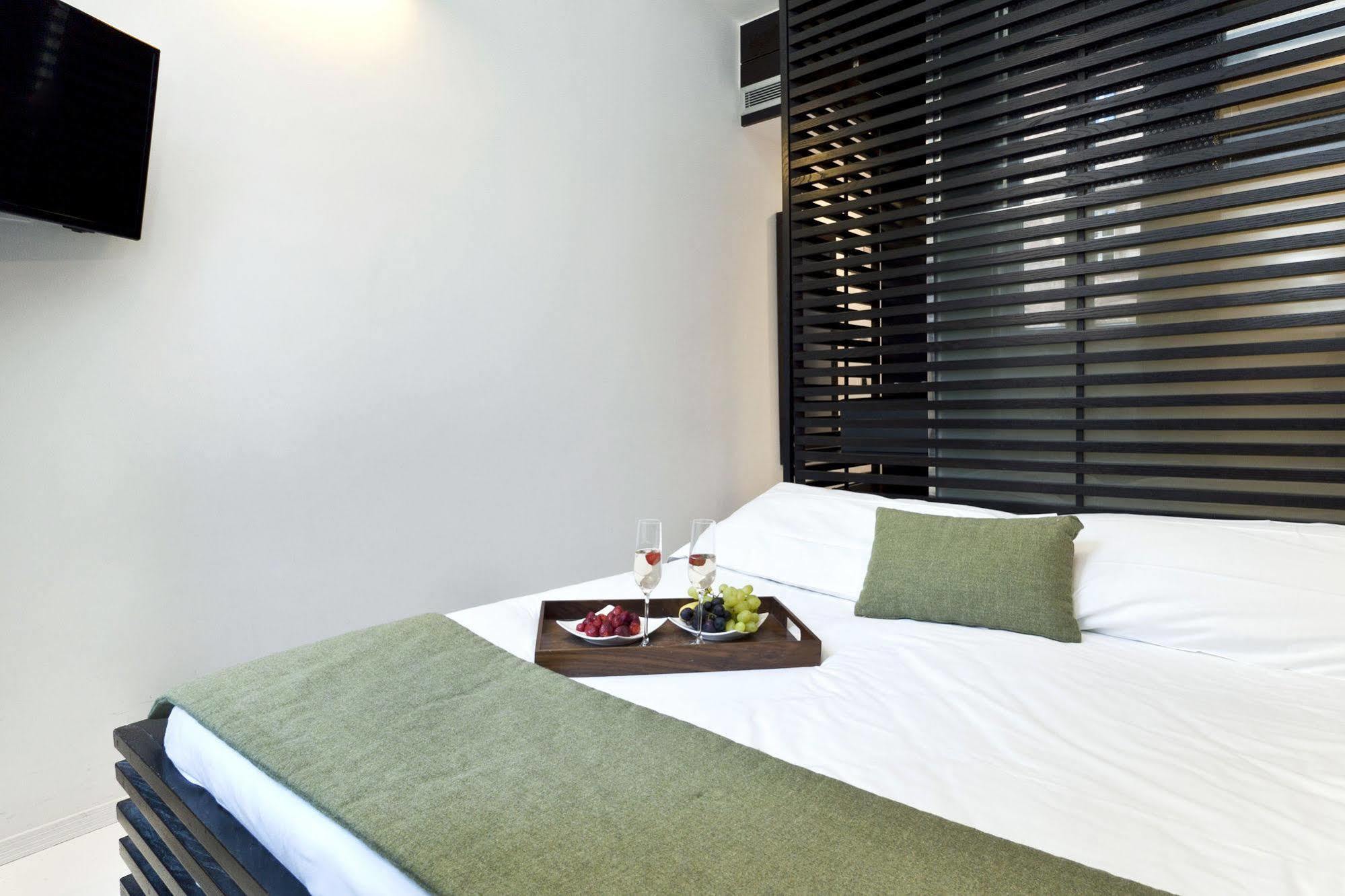 Navona Suites Rome Exterior photo